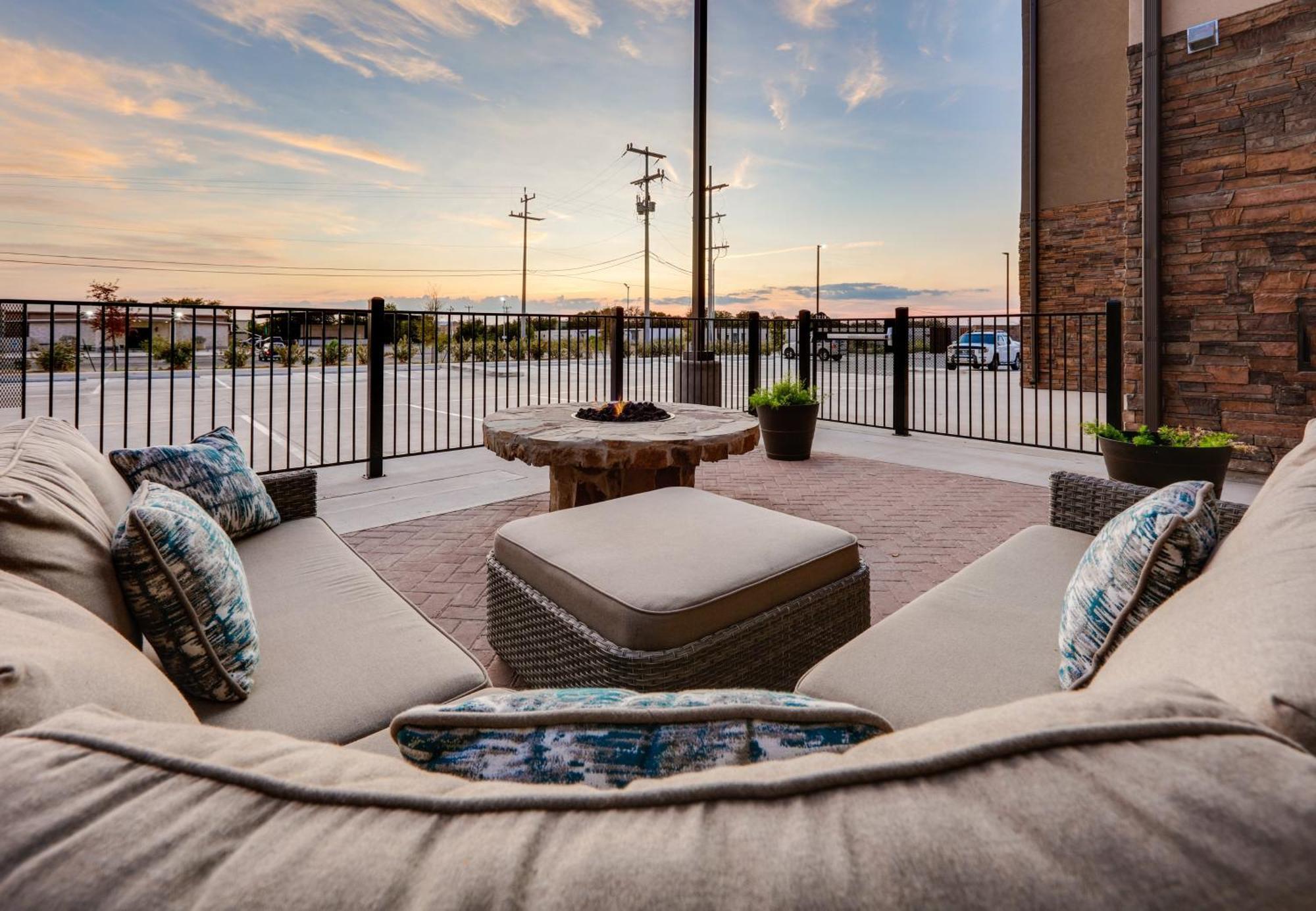 Staybridge Suites San Antonio - Schertz By Ihg Exterior photo